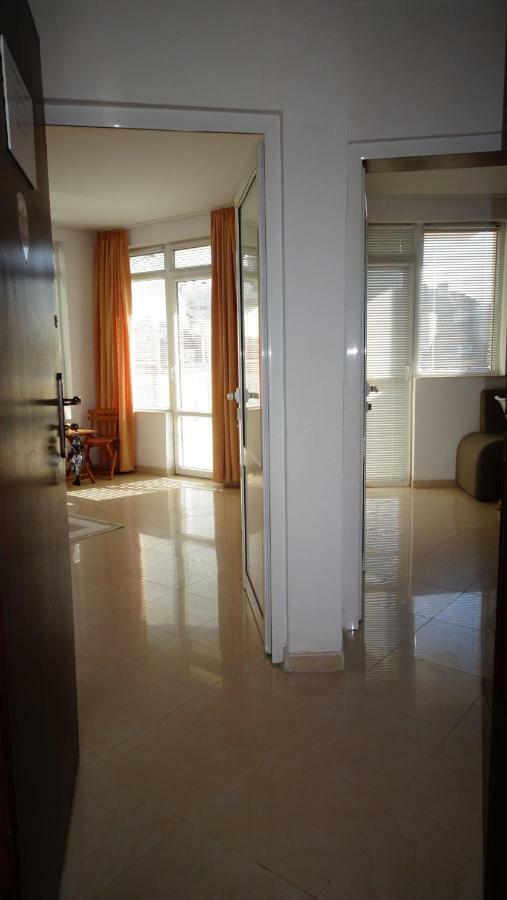 Apartament Bogoridi Burgas Extérieur photo