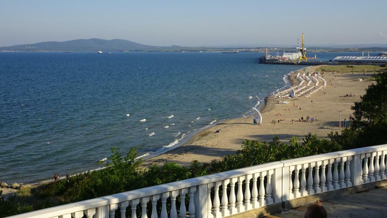 Apartament Bogoridi Burgas Extérieur photo